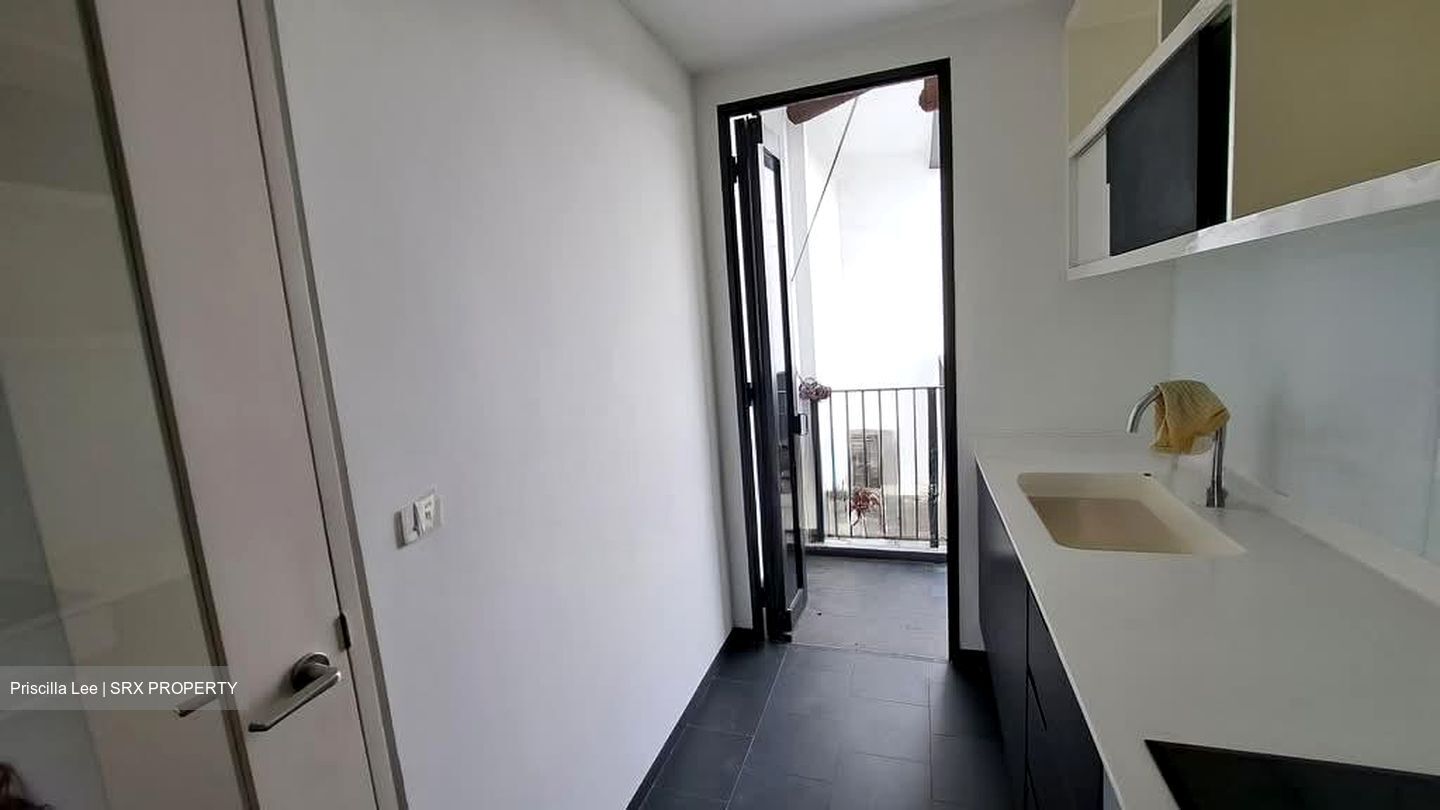 Village @ Pasir Panjang (D5), Condominium #561012051